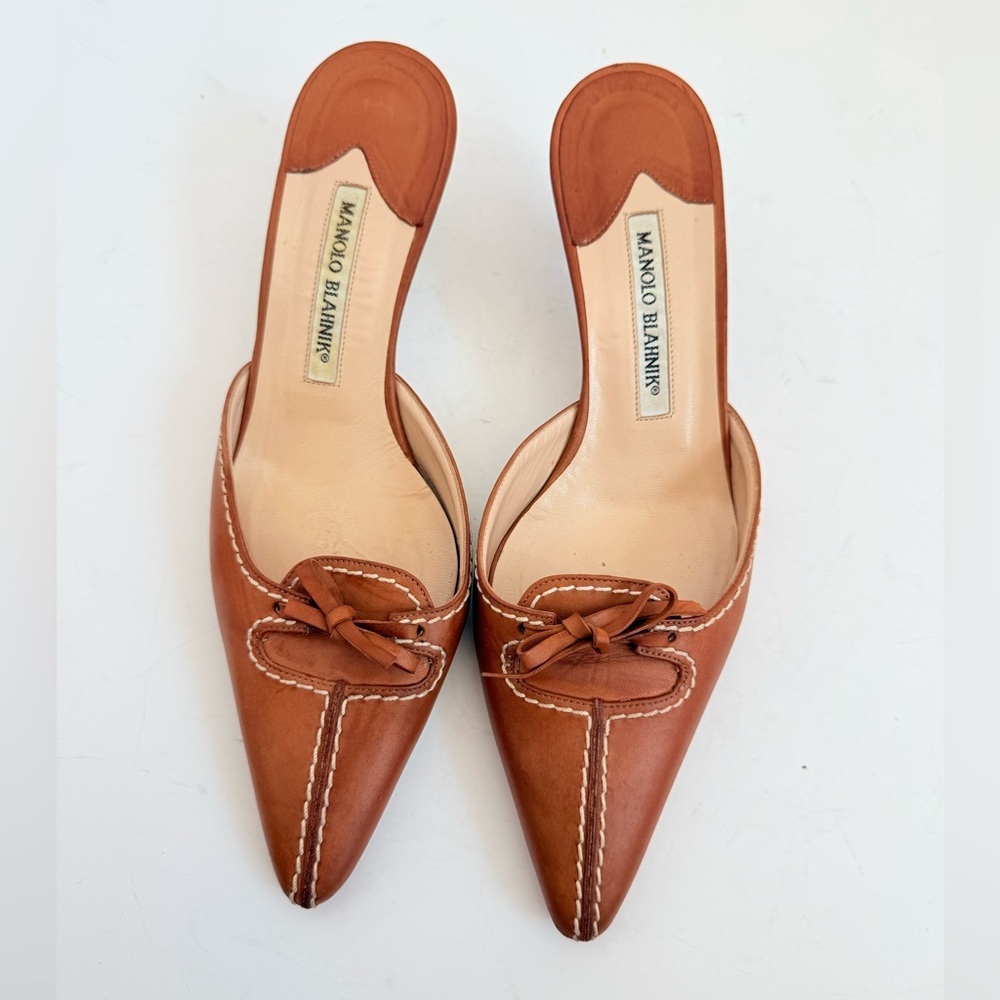 Vintage Manolo Blahnik Brown Leather Contrast Stitch Bow Mule kitten Heels 38.5 - Picture 2 of 9